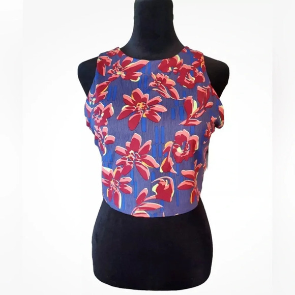 ATHLETA Conscious Crop Printed SIZE XS Blue Floral Print MSRP $64 NWOT - Picture 1 of 3
